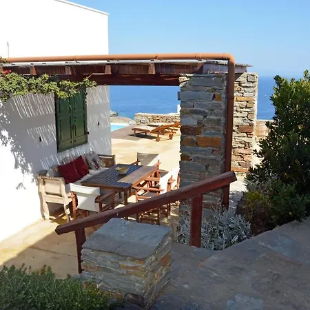 Semesterbostad Stylish Stone With A Swimming Pool, Sea View And Large Terrace, Ideal For A Family Or A Group Of Friends *