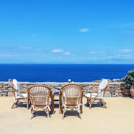 Stylish Stone With A Swimming Pool, Sea View And Large Terrace, Ideal For A Family Or A Group Of Friends Semesterbostad