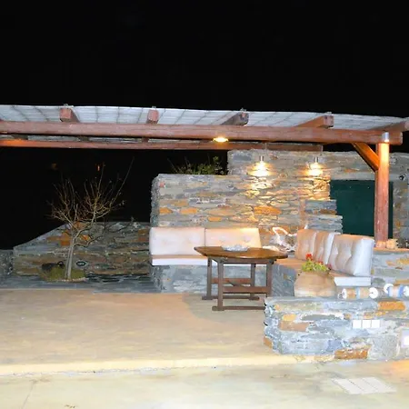 Stylish Stone With A Swimming Pool, Sea View And Large Terrace, Ideal For A Family Or A Group Of Friends Semesterbostad *