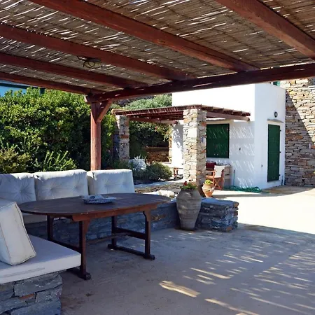 Stylish Stone With A Swimming Pool, Sea View And Large Terrace, Ideal For A Family Or A Group Of Friends